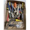 Image 3 : 2 TRAYS OF ASSORTED HAND TOOLS