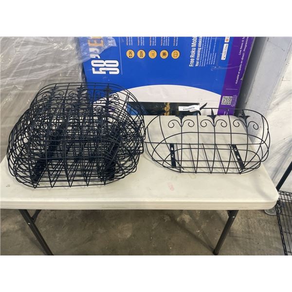 LOT OF BLACK METAL WIRE FLOWER BASKETS