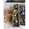 Image 3 : CASED SWEDISH AUGER BITS, AND TRAY OF ASSORTED DRILL BITS AND HOLE SAWS
