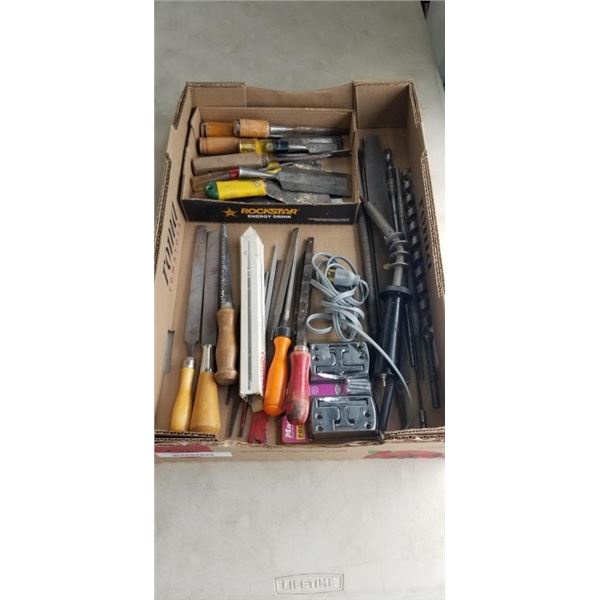 TRAY OF SHOP FILES, CHISELS, DRILL BITS