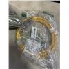 Image 2 : AS NEW SET OF MAGMNETIC TRAILER TOWING LIGHTS AND 6FT HEAVY DUTY LIGHTED 3 WIRE GROUNDED 12AWG EXTEN
