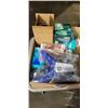 Image 1 : LARGE LOT OF NEW AMAZON OVERSTOCK INLCUDING LADIES ABSORBENT PADS, GLADE CANDLES, SHOES STRETCHERS E