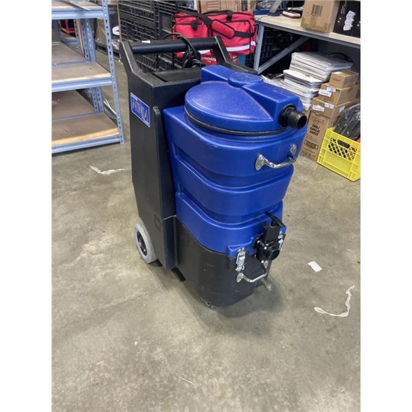 NINJA COMMERCIAL CLASSIC EXTRACTOR VACUUM