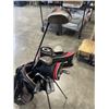 Image 3 : ASSORTED GOLF CLUBS, DRIVERS AND PUTTERS IN STAND BAG