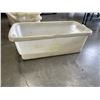 Image 3 : 3 LARGE STORAGE BINS