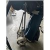 Image 4 : VINTAGE GOLF CLUBS W/ LEATHER GOLF BAG AND CART