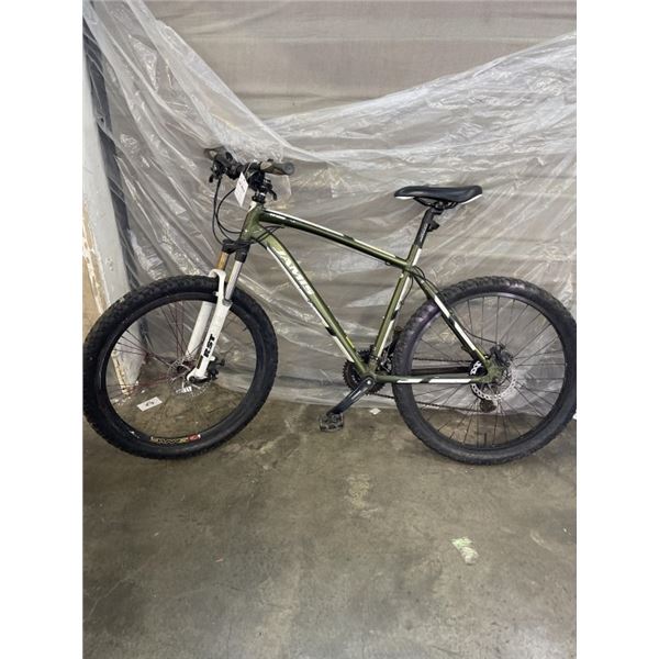 GREEN AND WHITE JAMIS BIKE