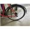 Image 3 : RED SCHWINN BIKE