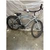 Image 6 : BLUE HUFFY BIKE