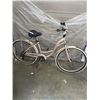 Image 5 : PINK BAYSIDE BIKE