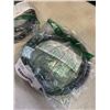 Image 4 : 3 AS NEW 6FT BLACK / GREEN INDOOR OUTDOOR HEAVY DUTY LIGHTED 3 WIRE GROUNDED EXTENSION CORD 14AWG