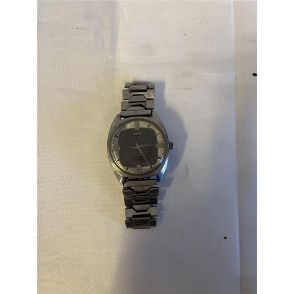 VINTAGE MECHANICAL MANUAL WIND UP WATCH STAINLESS STEEL, 17 JEWELS, MARKED HMT VIJAY NO 040581, WORK