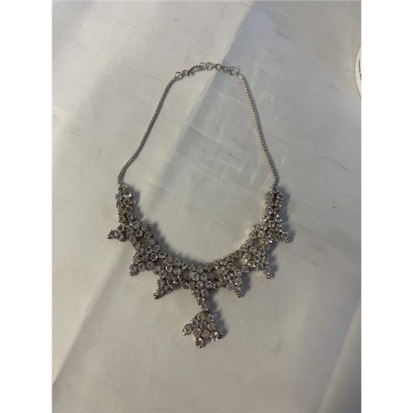 VINTAGE SILVER W/ CRYSTAL STONES CHOKER NECKLACE 13" LENGTH