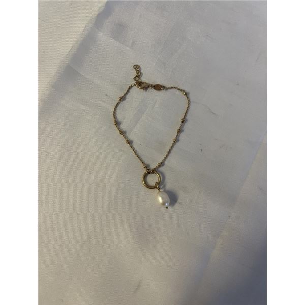 STERLING SILVER W/ GOLD OVERLAY BRACELET W/ GENUINE PEARL CHARM, MARKED DYADEMA 925 ITALY