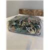 Image 2 : BAG OF MISC JEWELRY, BEADS AND PARTS