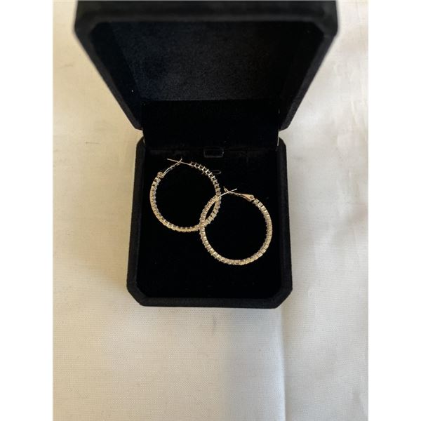 NEW 18K GOLD PLATED 33.0MM SIMULATED DIAMOND (CZ) HOOP EARRINGS