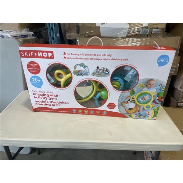 SKIP HOP AMAZING ARCH ACTIVITY GYM