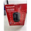 Image 2 : HONEYWELL ULTRA COMFORT COOL MIST HUMIDIFIER WORKING