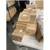 Image 8 : LARGE LOT OF ASSORTED NEW LIGHTING ITEMS