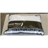 Image 1 : NEW QUEENSIZE PILLOW