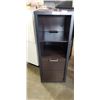 Image 1 : SOUTH SHORE FURNITURE ILLUMINATED DISPLAY CABINET