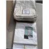 Image 2 : LARGE LOT OF NEW AMAZON OVERSTOCK STORAGE CUBES AND ORGANIZERS, DRESS BAGS AND MORE