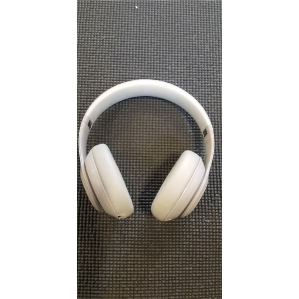 BEATS STUDIO PRO OVER EAR NOISE CANCELLING BLUETOOTH HEADPHONES - TESTED WORKING, RETAIL $469