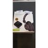 Image 1 : AVANTREEE WIRELESS HEADPHONE TRANSMITTER SET INCLUDES WIRELESS HEADPHONE AND TRANSMITTER FOR TVS AND
