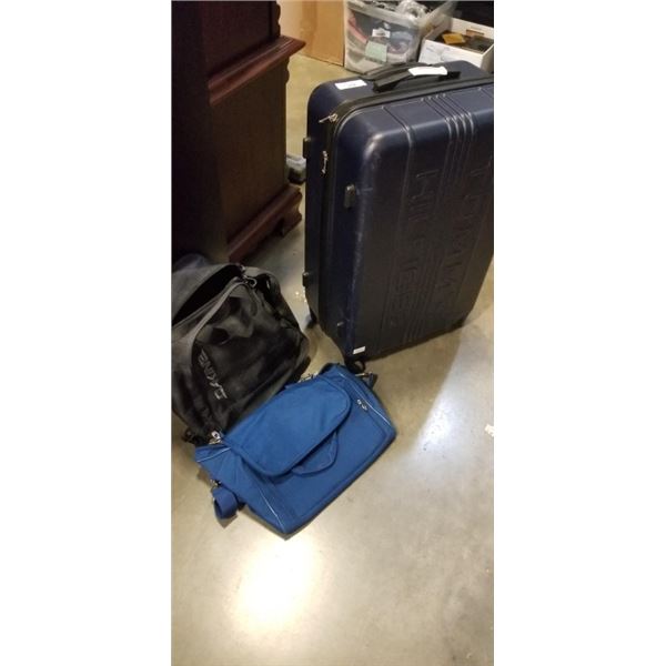 TOMMY HILFIGURE SUITCASE LUGGAGE, SWISS GEAR BAG AND DAKINE BAG