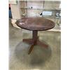 Image 1 : ANTIQUE PARLOUR TABLE