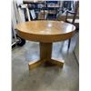 Image 2 : SOLID WOOD ROUND ACCENT TABLE