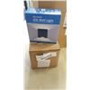 Image 2 : 6 LED WALL LIGHTS AND SOLAR LIGHT
