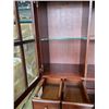 Image 2 : 2 PIECE MAHOGANY FINISH DISPLAY CABINET