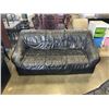 Image 7 : 3 PIECE BLACK LEATHER SOFA, LOVESEAT, AND CHAIR