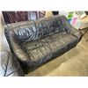 Image 8 : 3 PIECE BLACK LEATHER SOFA, LOVESEAT, AND CHAIR