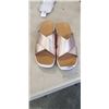 Image 1 : NEW UGG WOMENS EMILY METALLIC SANDALS SIZE US WOMENS 10