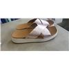 Image 2 : NEW UGG WOMENS EMILY METALLIC SANDALS SIZE US WOMENS 10