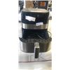 Image 2 : ULTIMA COSA 5.2QT DIGITAL AIR FRYER - TESTED WORKING, RETAIL $229