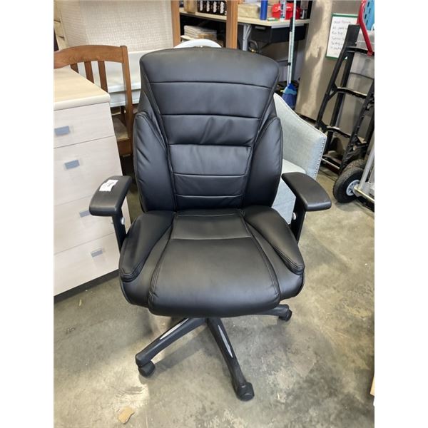 BLACK LEATHER ADJUSTABLE OFFICE CHAIR