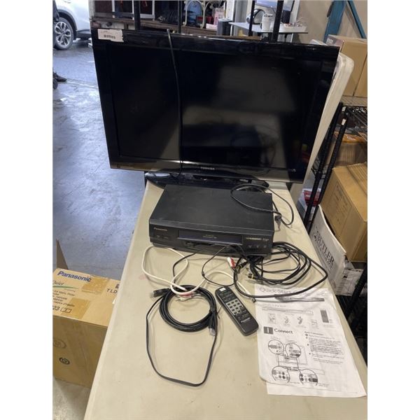 TOSHIBA 32 INCH TV AND PANASONIC VHS PLAYER. WORKING