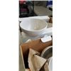 Image 2 : SET OF PERSONA DINNNERWARE