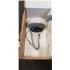Image 4 : META QUEST 2 128GB BUNDLE - TESTED WORKING, RETAIL $599