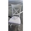 Image 2 : WHITE DINING TABLE W/ 4 CHAIRS
