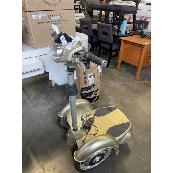 SEGWAY SCOOTER W/ CHARGER