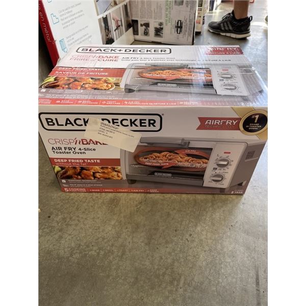 BLACK & DECKER 4-SLICE AIR FRY TOASTER OVEN - TESTED WORKING, RETAIL $179