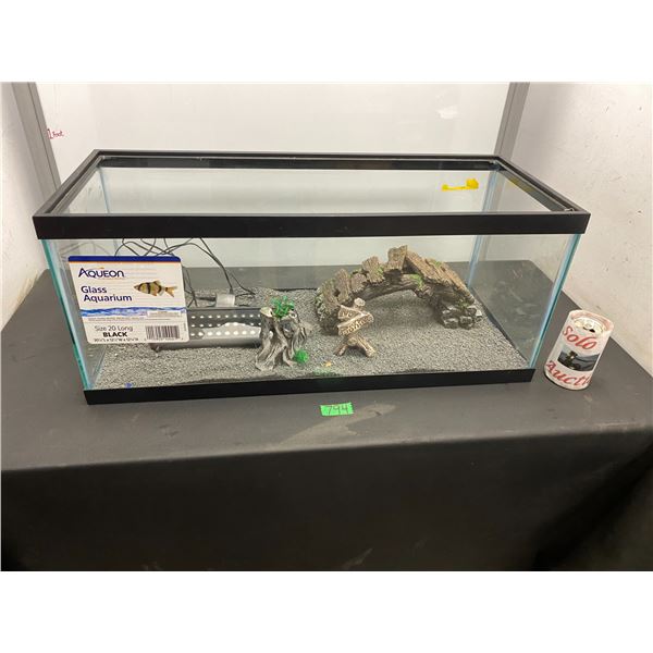 Fish tank 20" x 12" x 12" with accessories