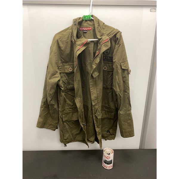 Men's jacket size medium