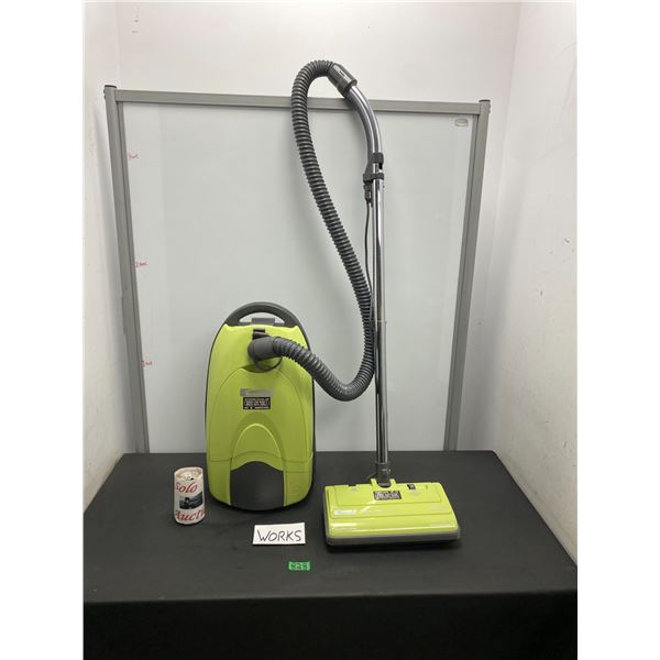 Kenmore vacuum cleaner