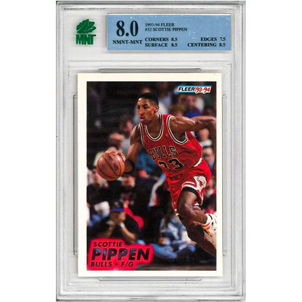 1993-94 Fleer " SCOTTIE PIPPEN " # 32 - NMNT-MNT 8