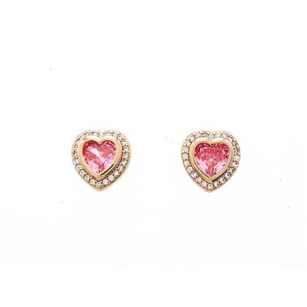 18kt Oro Laminado Heart Cut Pink Topaz Stud Earrin